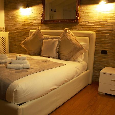 Bb Tortona Bed & Breakfast มิลาน ภายนอก รูปภาพ