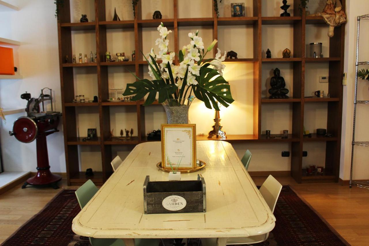 Bb Tortona Bed & Breakfast มิลาน ภายนอก รูปภาพ