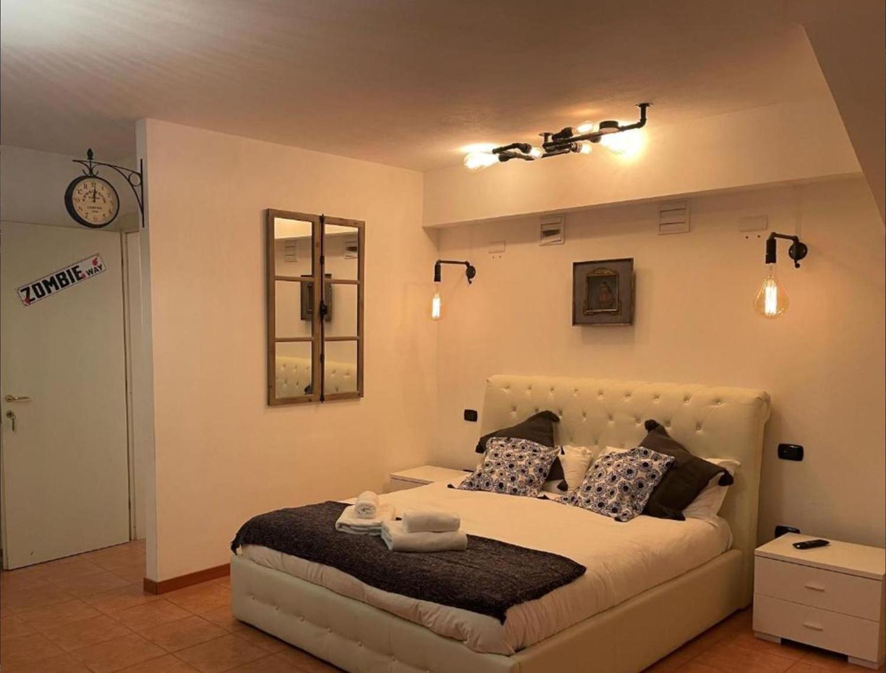 Bb Tortona Bed & Breakfast มิลาน ภายนอก รูปภาพ