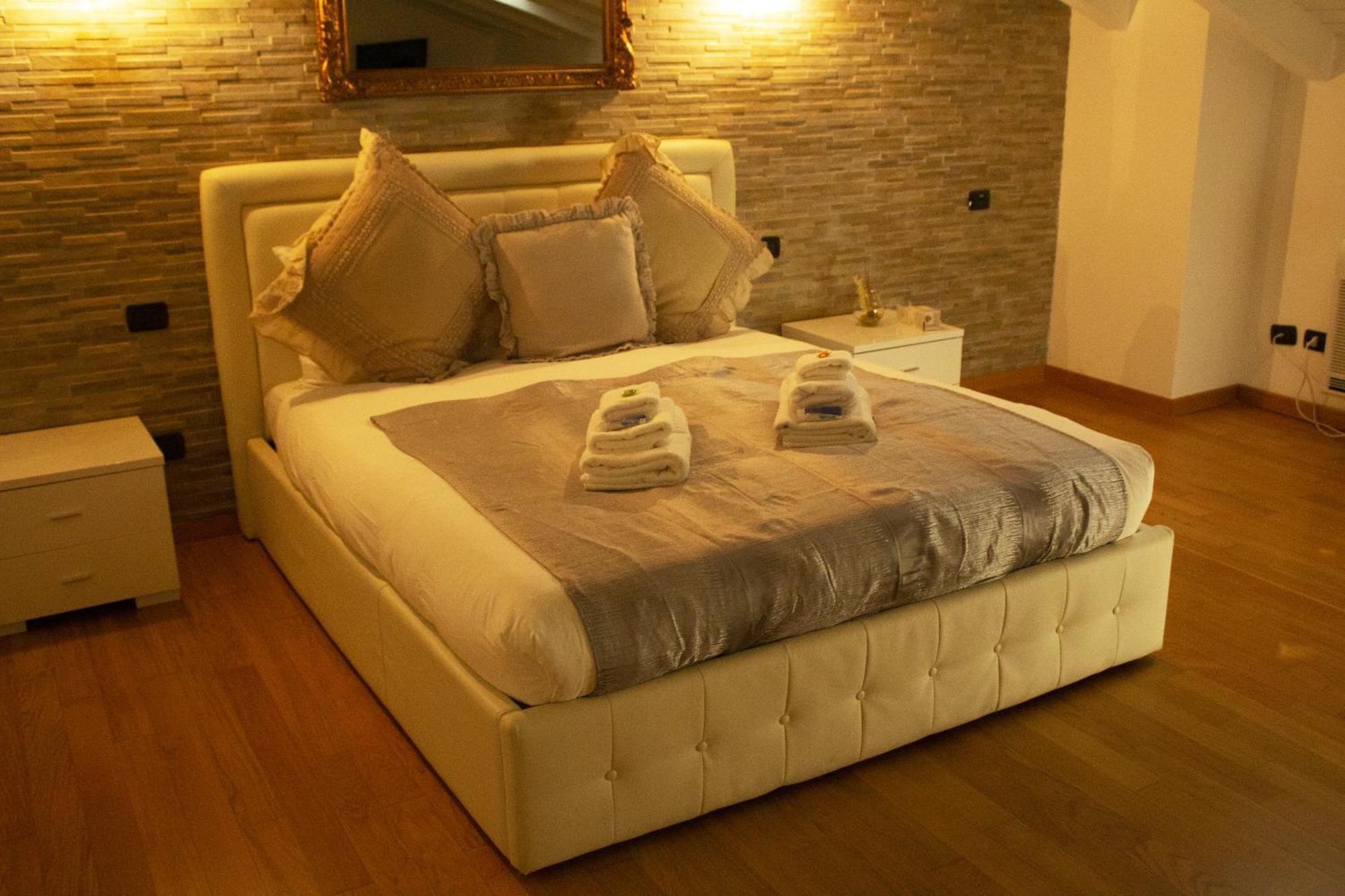 Bb Tortona Bed & Breakfast มิลาน ภายนอก รูปภาพ