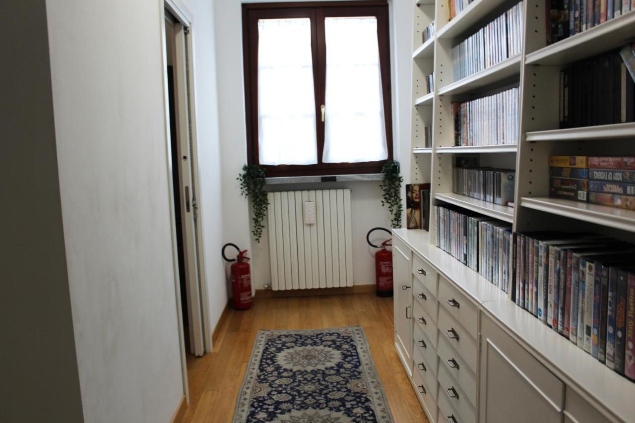 Bb Tortona Bed & Breakfast มิลาน ภายนอก รูปภาพ