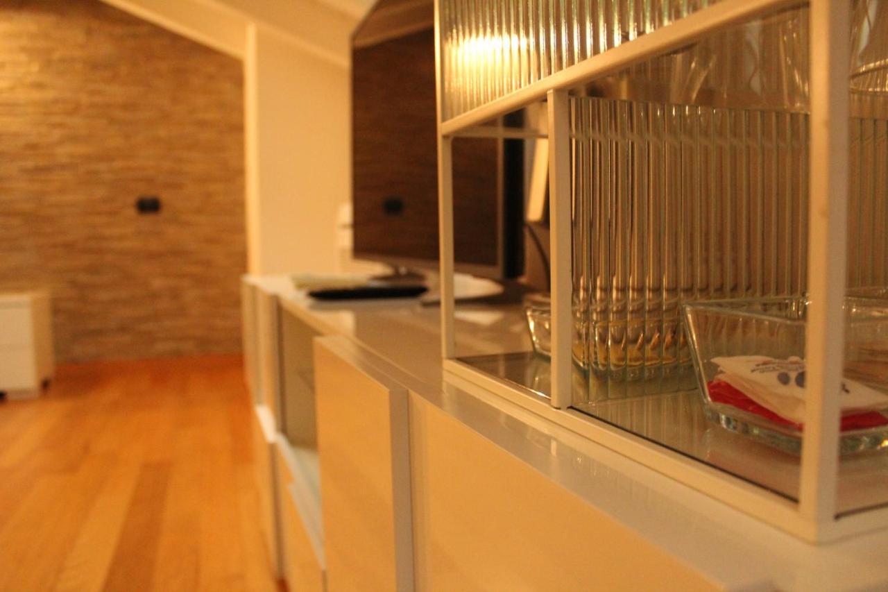 Bb Tortona Bed & Breakfast มิลาน ภายนอก รูปภาพ